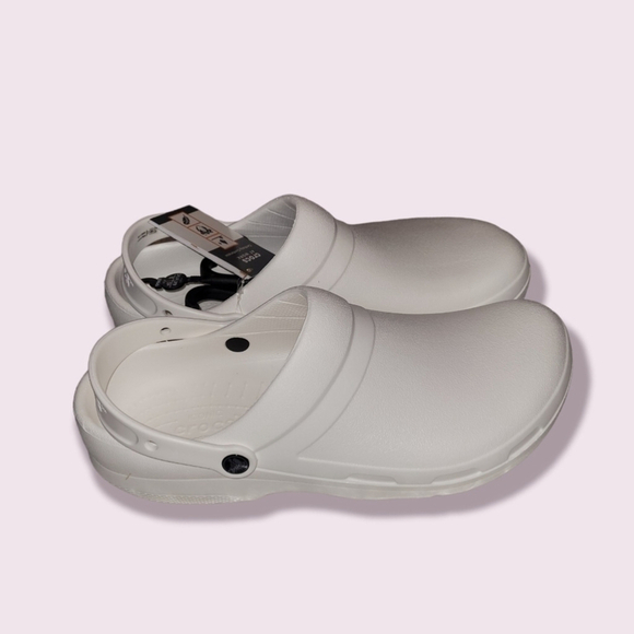 Crocs Specialist White Men's Slip-On Clogs Health Professional NEW - Picture 1 of 13